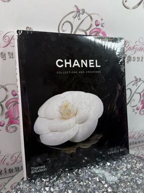 CHANEL book decor NEW Black Hardcover Coffee Table Book with White Camellia